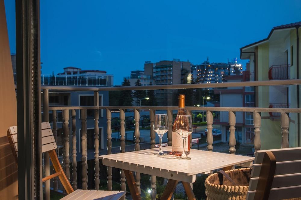 Tm Deluxe Hotel Сонячний Берег Екстер'єр фото